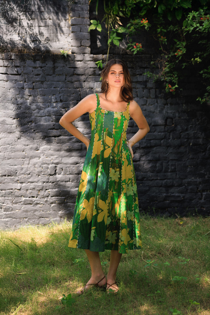 Vanika Green Sleeveless Dress